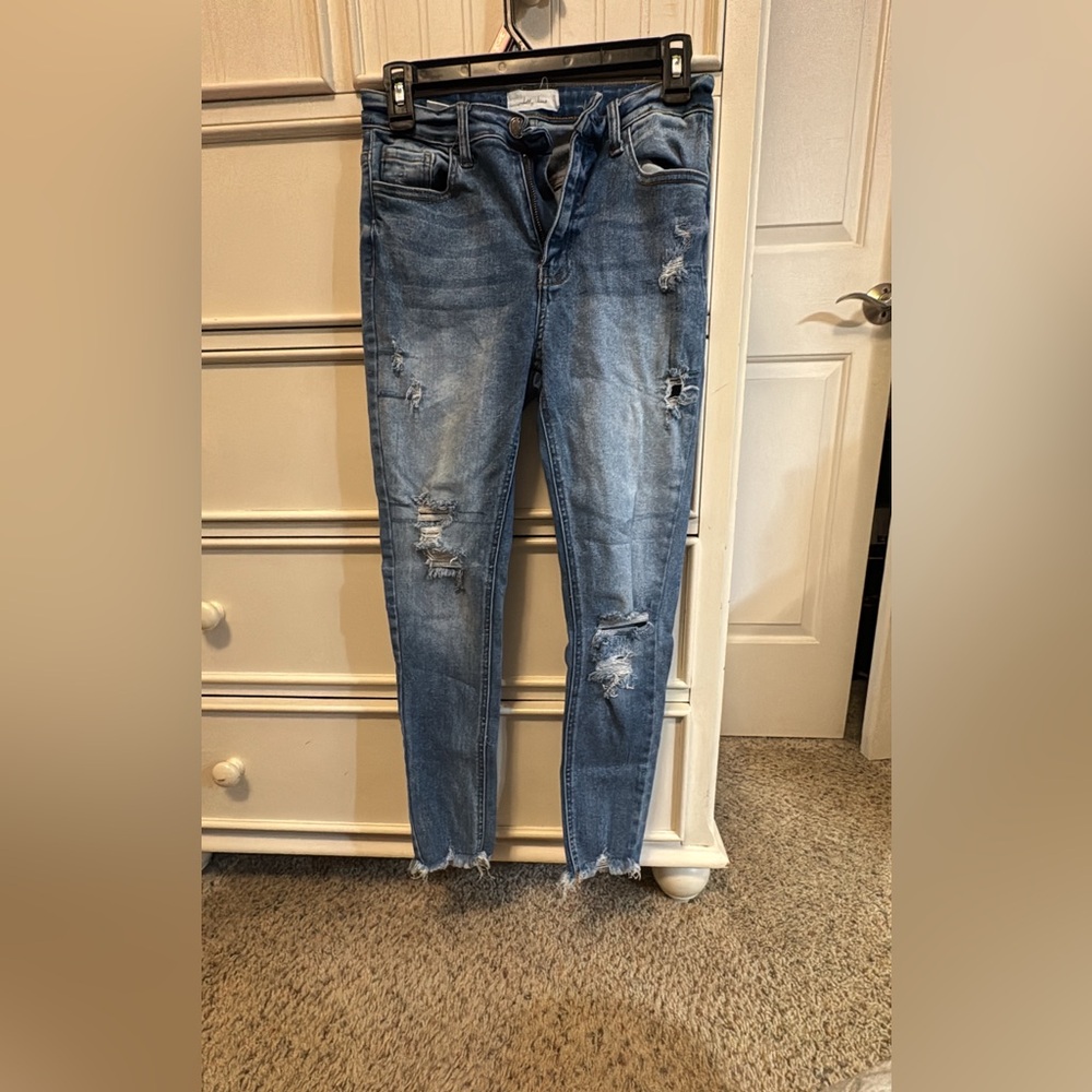 Trendy Ripped Blue Skinny Jeans